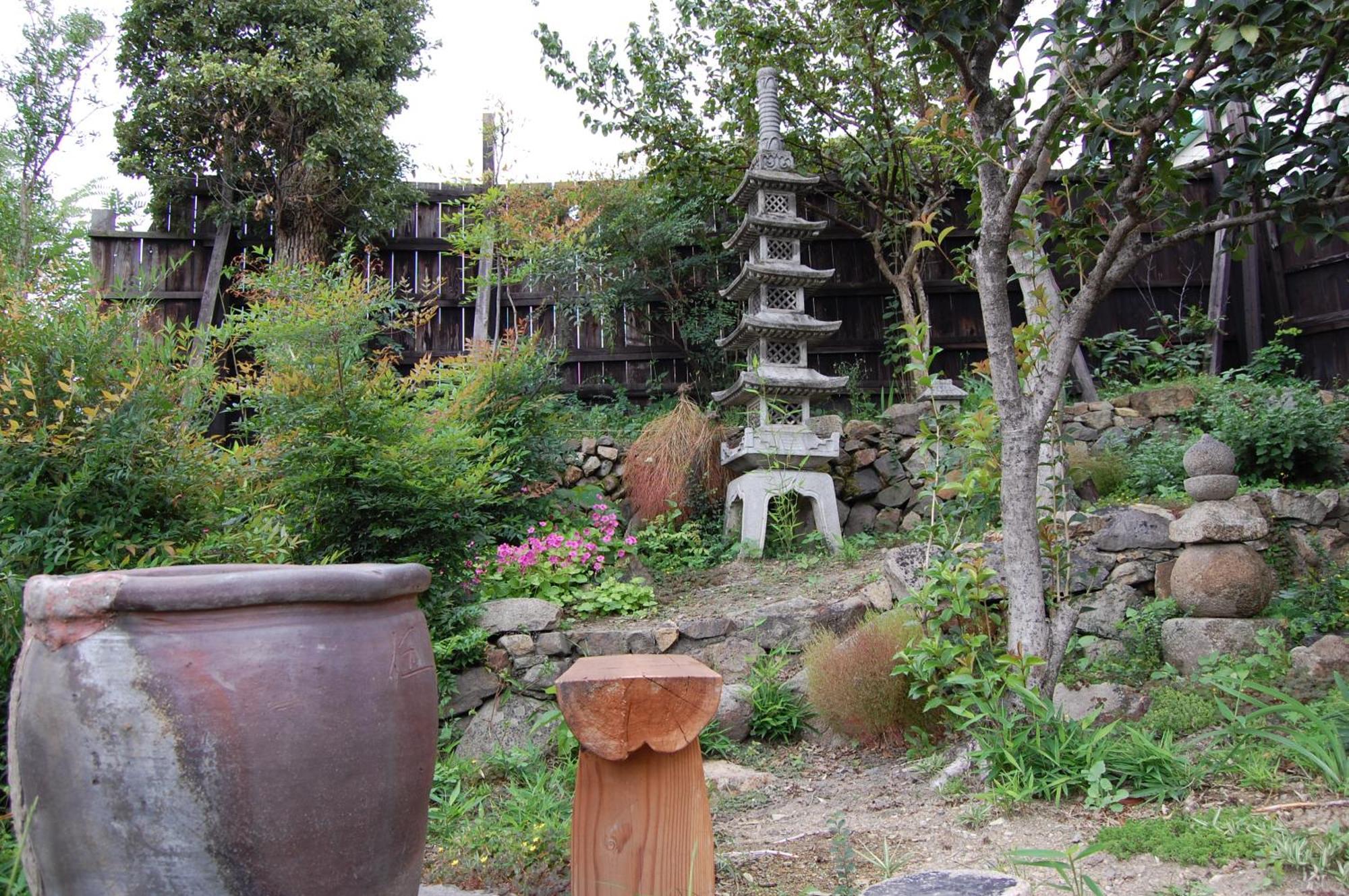 城跡石垣上の絶景古民家宿 鞆城茶屋庵 Tomo Zewnętrze zdjęcie